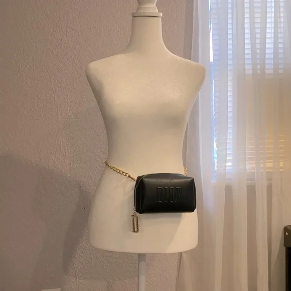 ❤️ Dior bag/pouch ❤️ - Picture 8 of 8